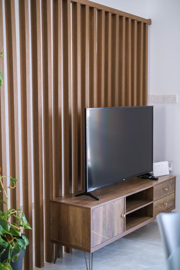 Royal Stay Luxury Homes Paphos Ngoại thất bức ảnh